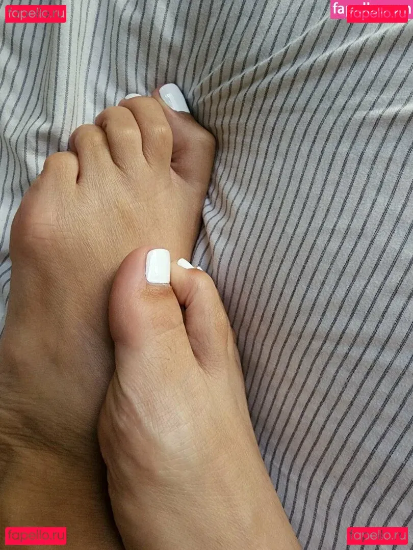 AvaGG Onlyfans Photo Gallery 