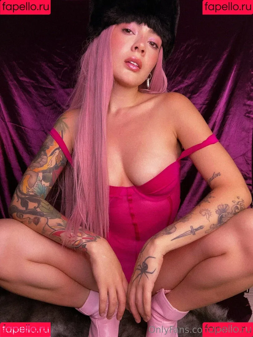Lanaph Onlyfans Photo Gallery 