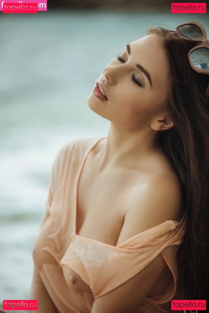 nyaomaruu Onlyfans Photo Gallery 