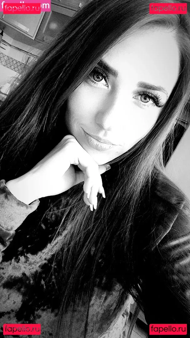 nyaomaruu Onlyfans Photo Gallery 