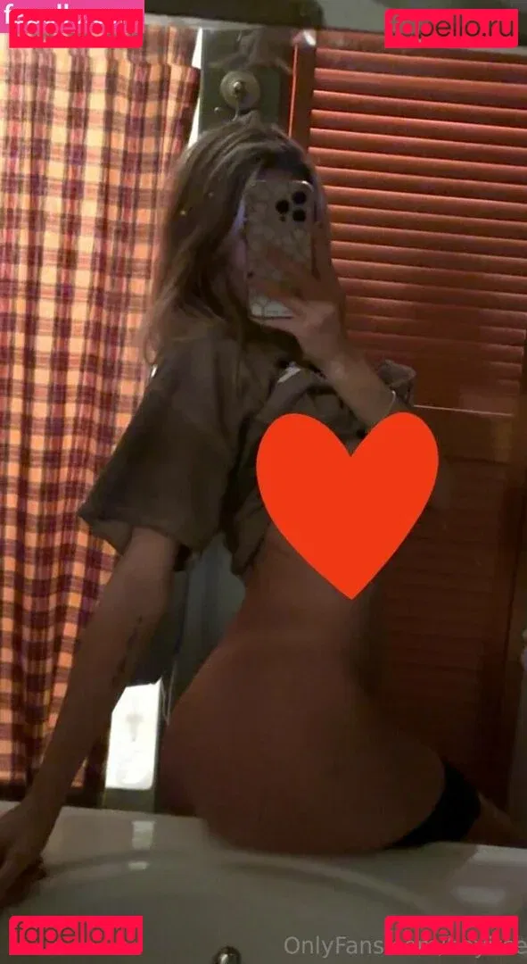 Itssemilyyy Onlyfans Photo Gallery 