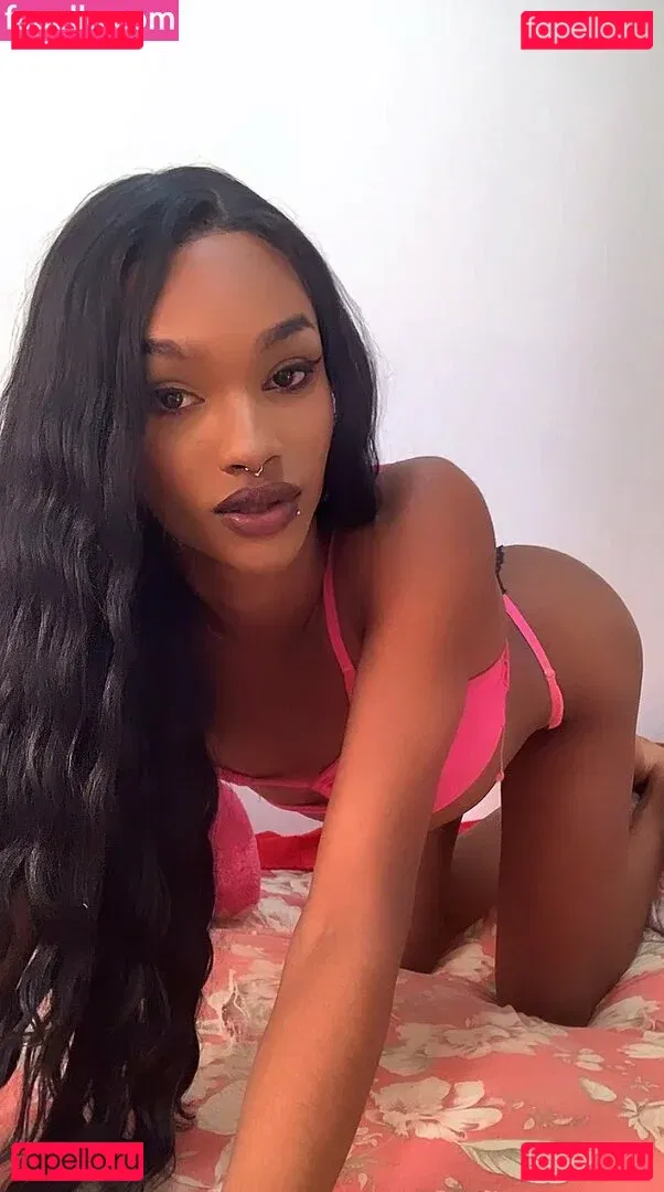 Awendy Onlyfans Photo Gallery 