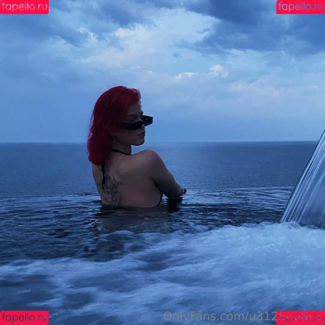 linda_dragon Onlyfans Photo Gallery 