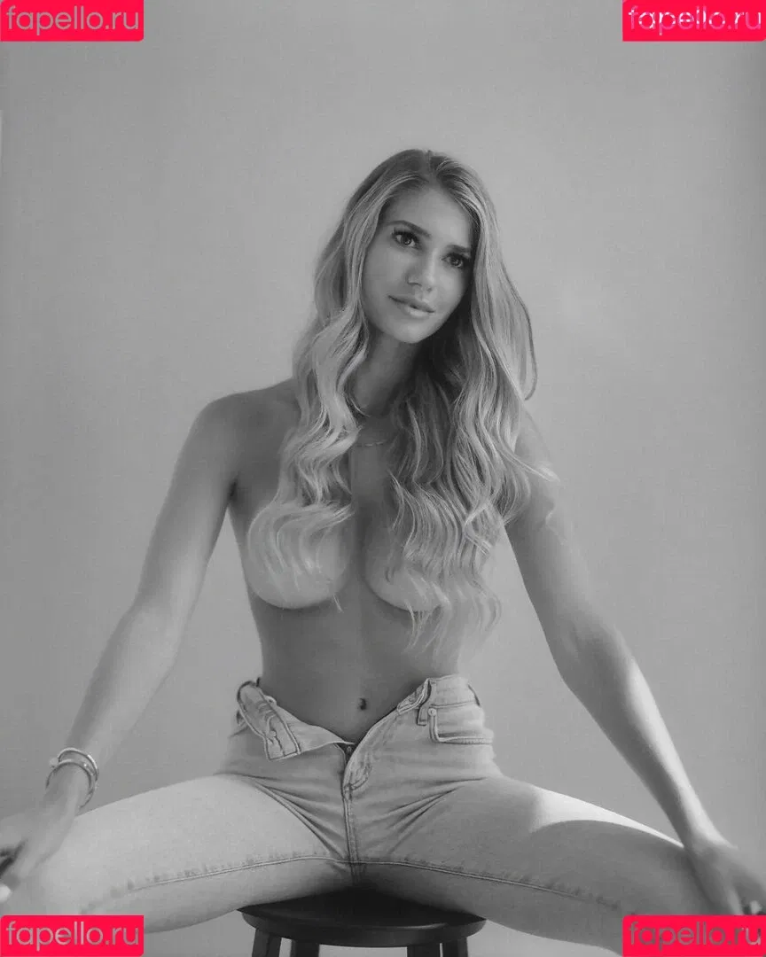 Emily Tanner Onlyfans Photo Gallery 