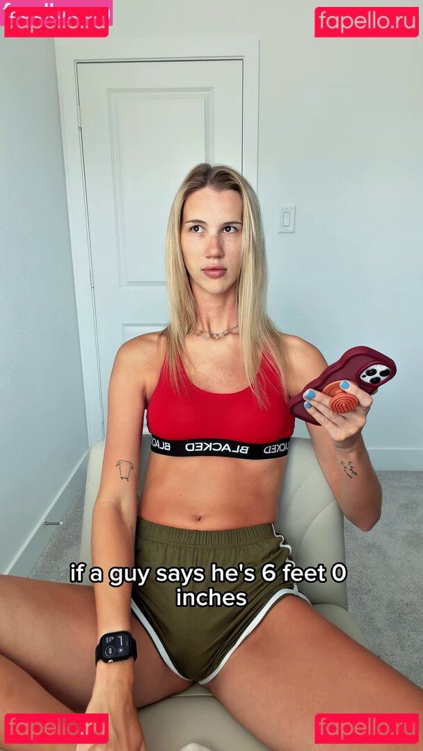 Amazon Allie OnlyFans-Nacktfoto 21