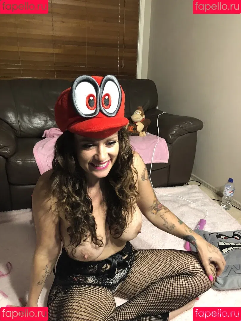 melodyradford Onlyfans Photo Gallery 