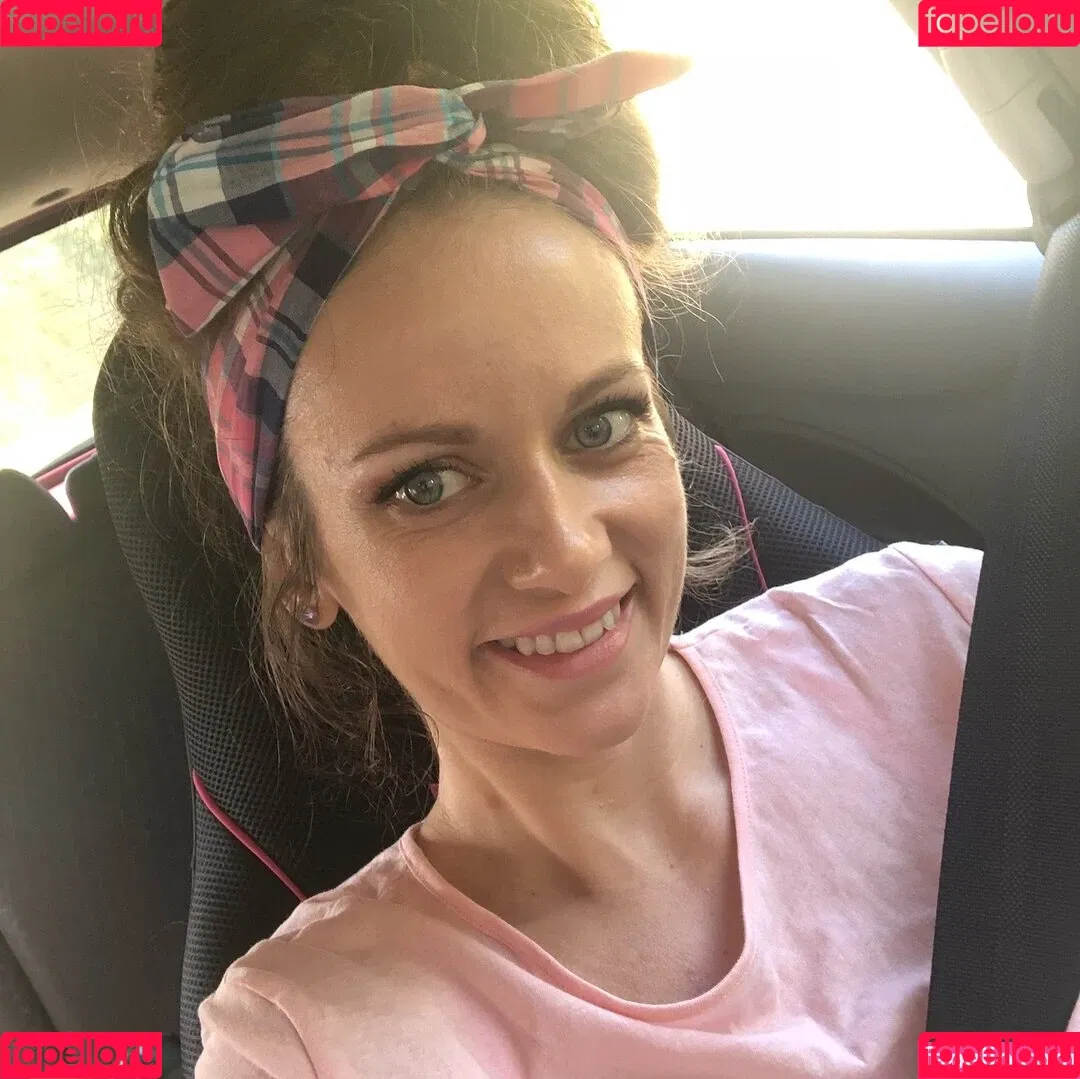 melodyradford Onlyfans Photo Gallery 