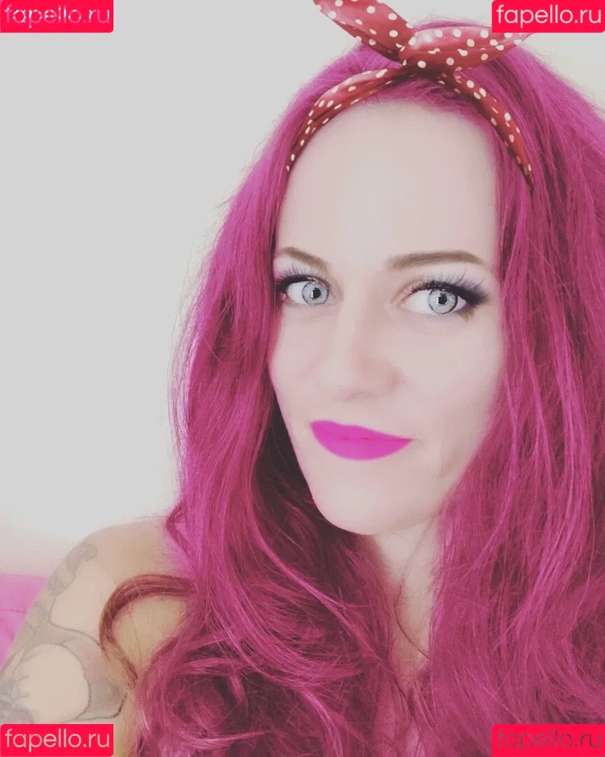 melodyradford Onlyfans Photo Gallery 