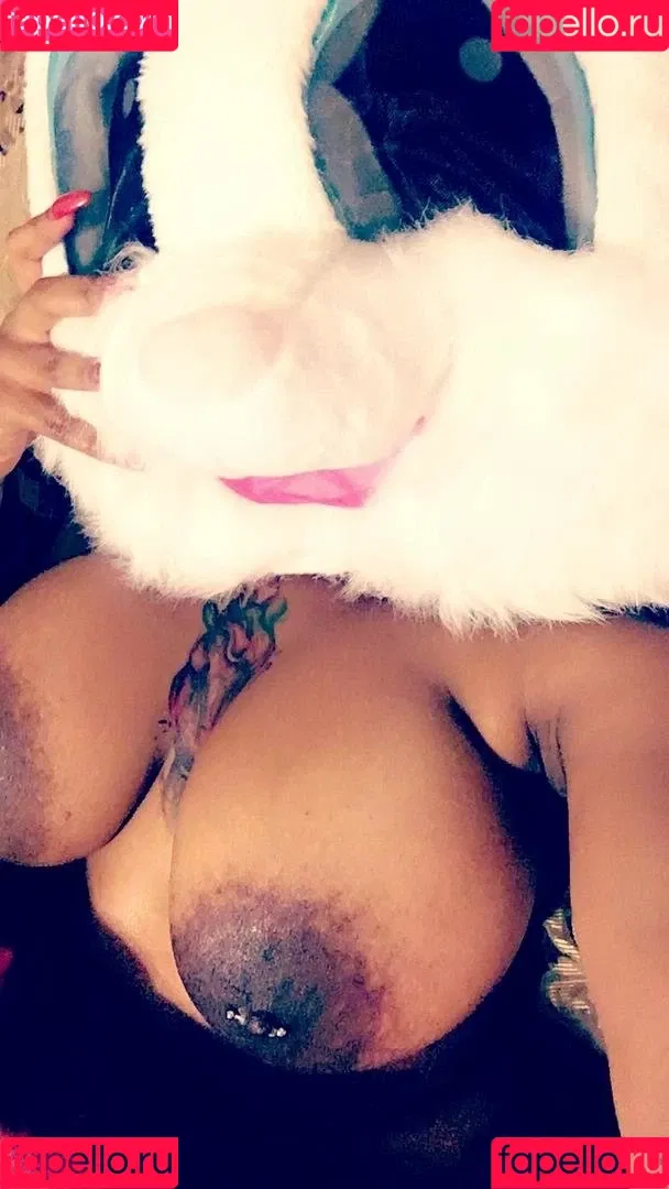 mikeilaJ Onlyfans Photo Gallery 