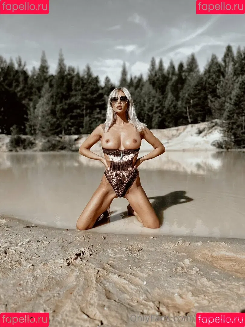 Tereza Dzet Onlyfans Photo Gallery 