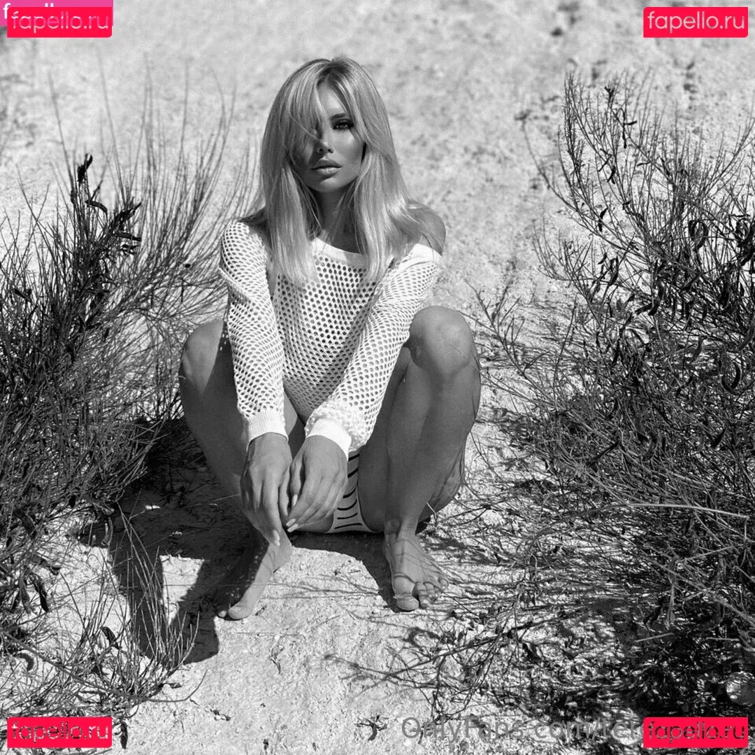 Tereza Dzet Onlyfans Photo Gallery 