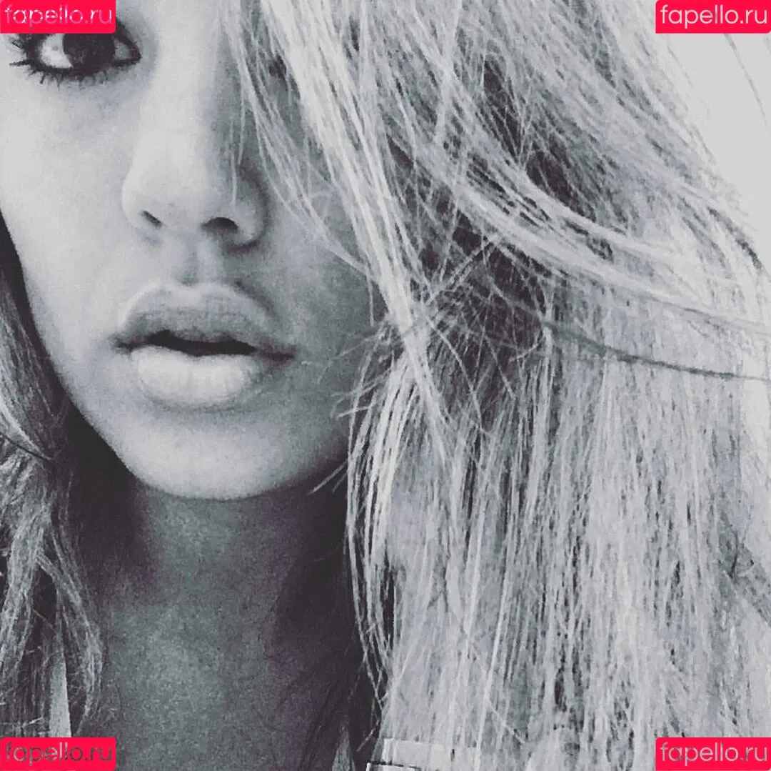 Acronopia Onlyfans Photo Gallery 