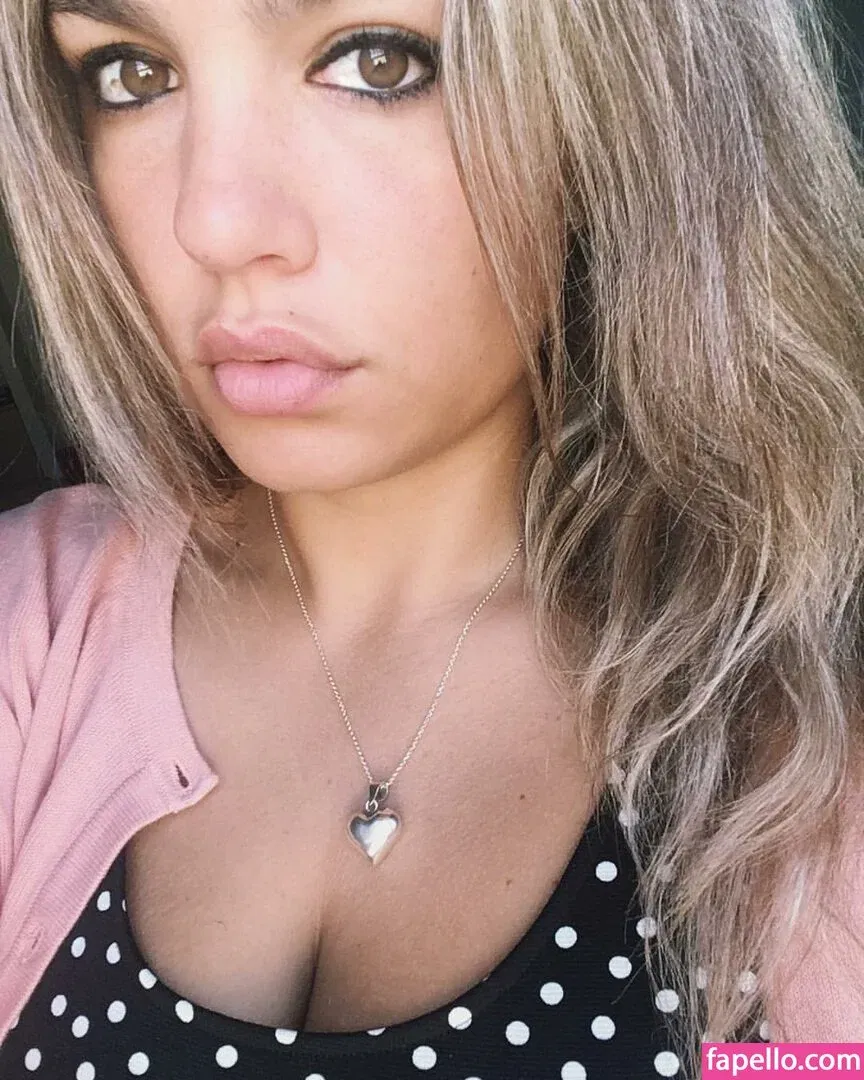 Acronopia Onlyfans Photo Gallery 