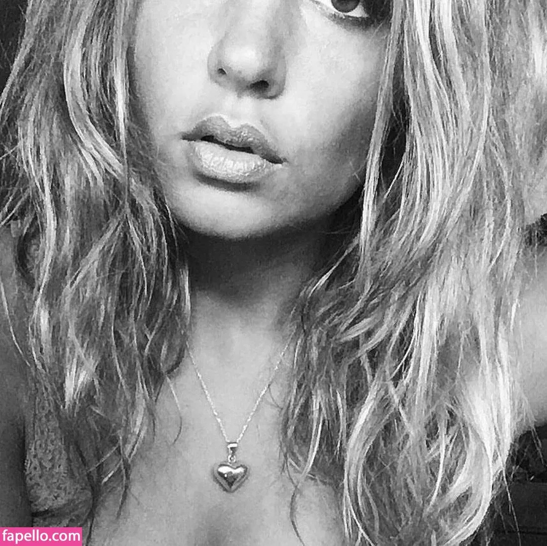 Acronopia Onlyfans Photo Gallery 