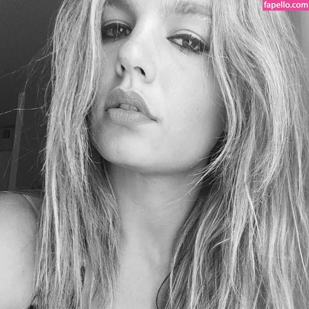 Acronopia Onlyfans Photo Gallery 