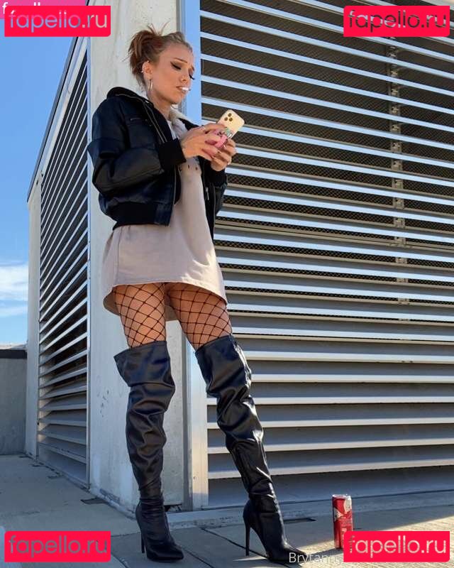 JustNitnee OnlyFans-nakenbild 24