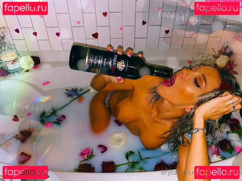 JustNitnee OnlyFans-nakenbild 18