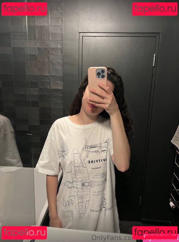 Aerona Ryan Nude Onlyfans Photo 20