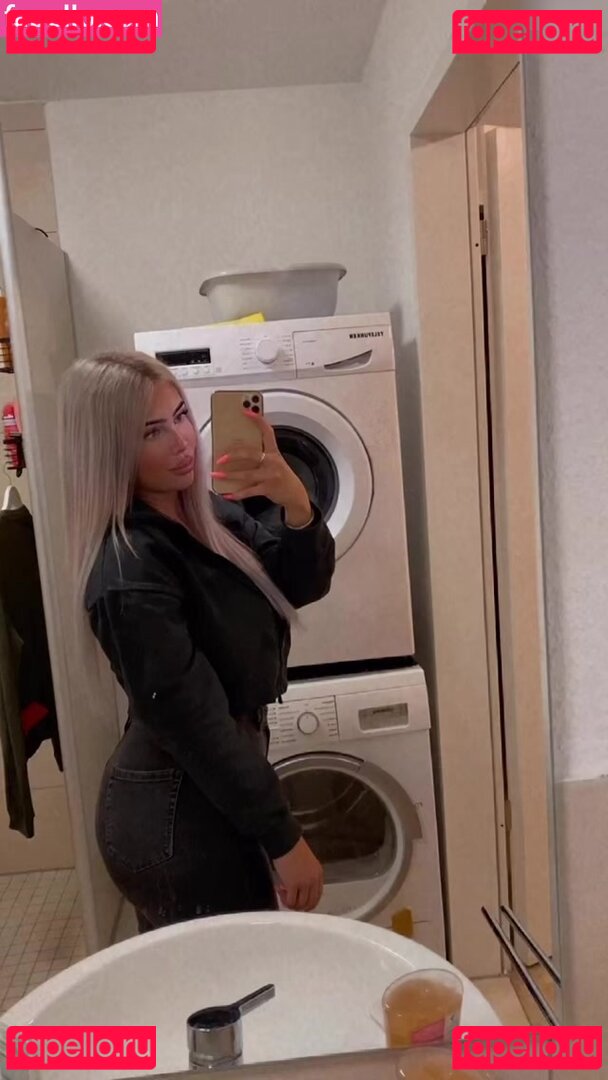 allysophiie Photo Gallery