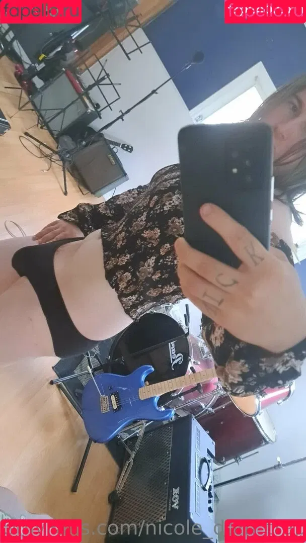nicole_dom_trap Onlyfans Photo Gallery 
