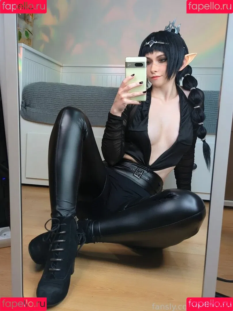 Bakachi_Cos Onlyfans Photo Gallery 