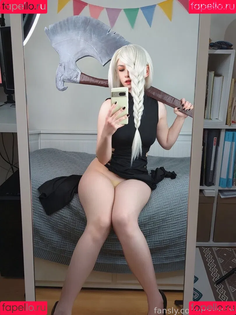 Bakachi_Cos Onlyfans Photo Gallery 