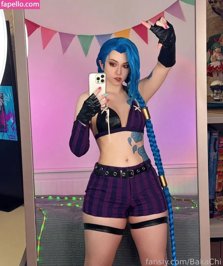 Bakachi_Cos Onlyfans Photo Gallery 