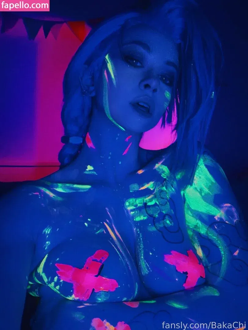 Bakachi_Cos Onlyfans Photo Gallery 