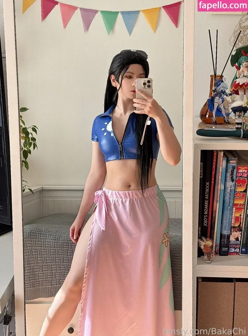 Bakachi_Cos Onlyfans Photo Gallery 