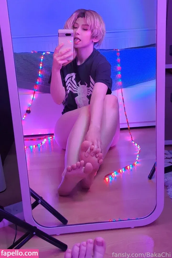 Bakachi_Cos Onlyfans Photo Gallery 