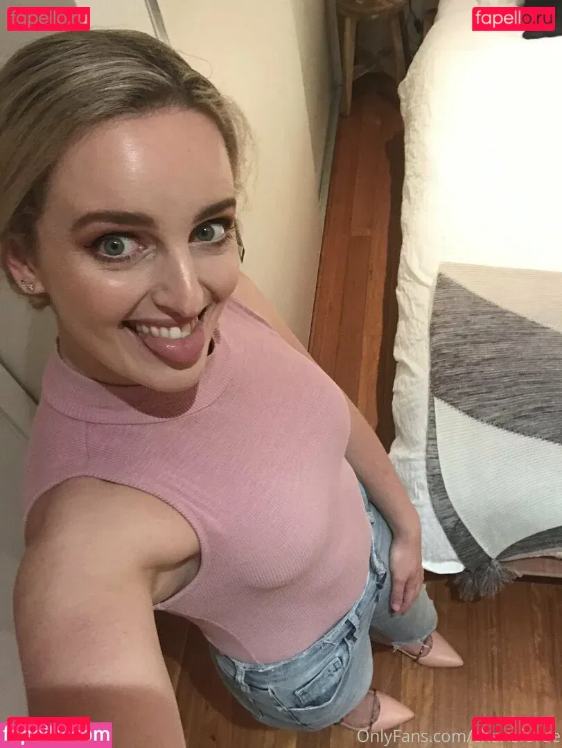 charlsforde Onlyfans Photo Gallery 