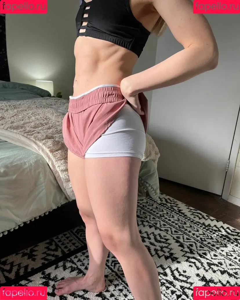 Petitenfit Onlyfans Photo Gallery 