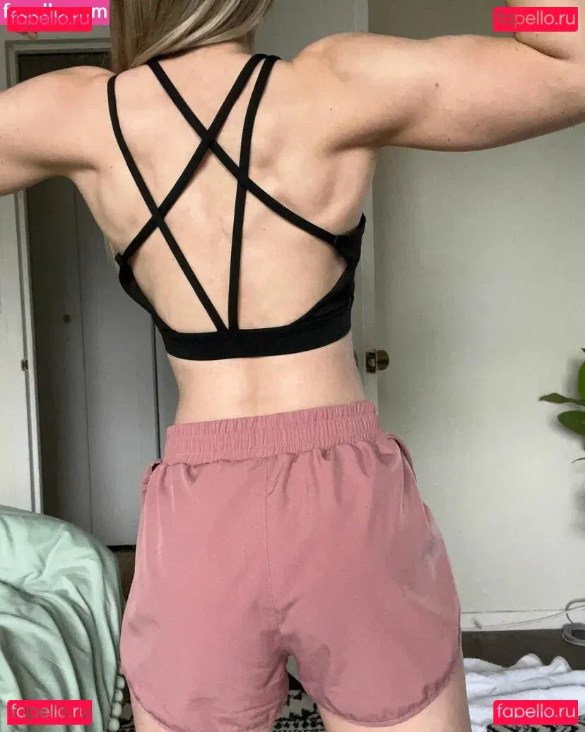 Petitenfit Onlyfans Photo Gallery 