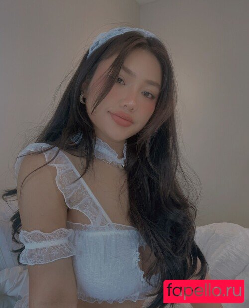 Nganguyeen Nude Onlyfans Photo 37