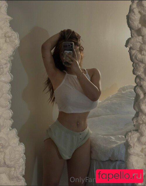 Nganguyeen Nude Onlyfans Photo 36