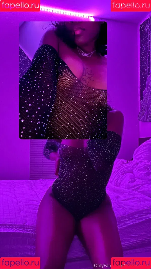 dommevaay Onlyfans Photo Gallery 