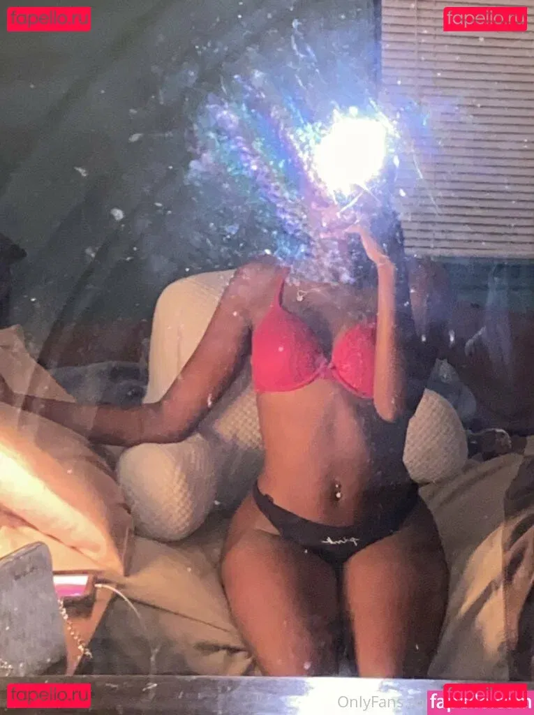 dommevaay Onlyfans Photo Gallery 