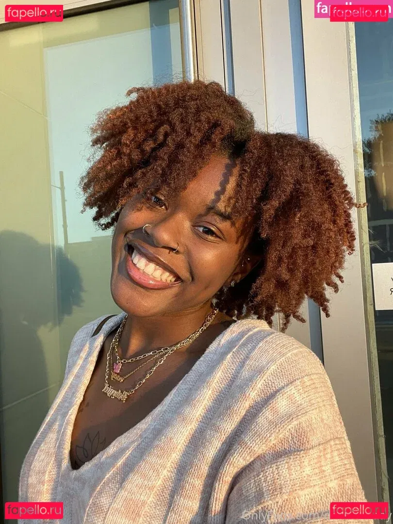 dommevaay Onlyfans Photo Gallery 