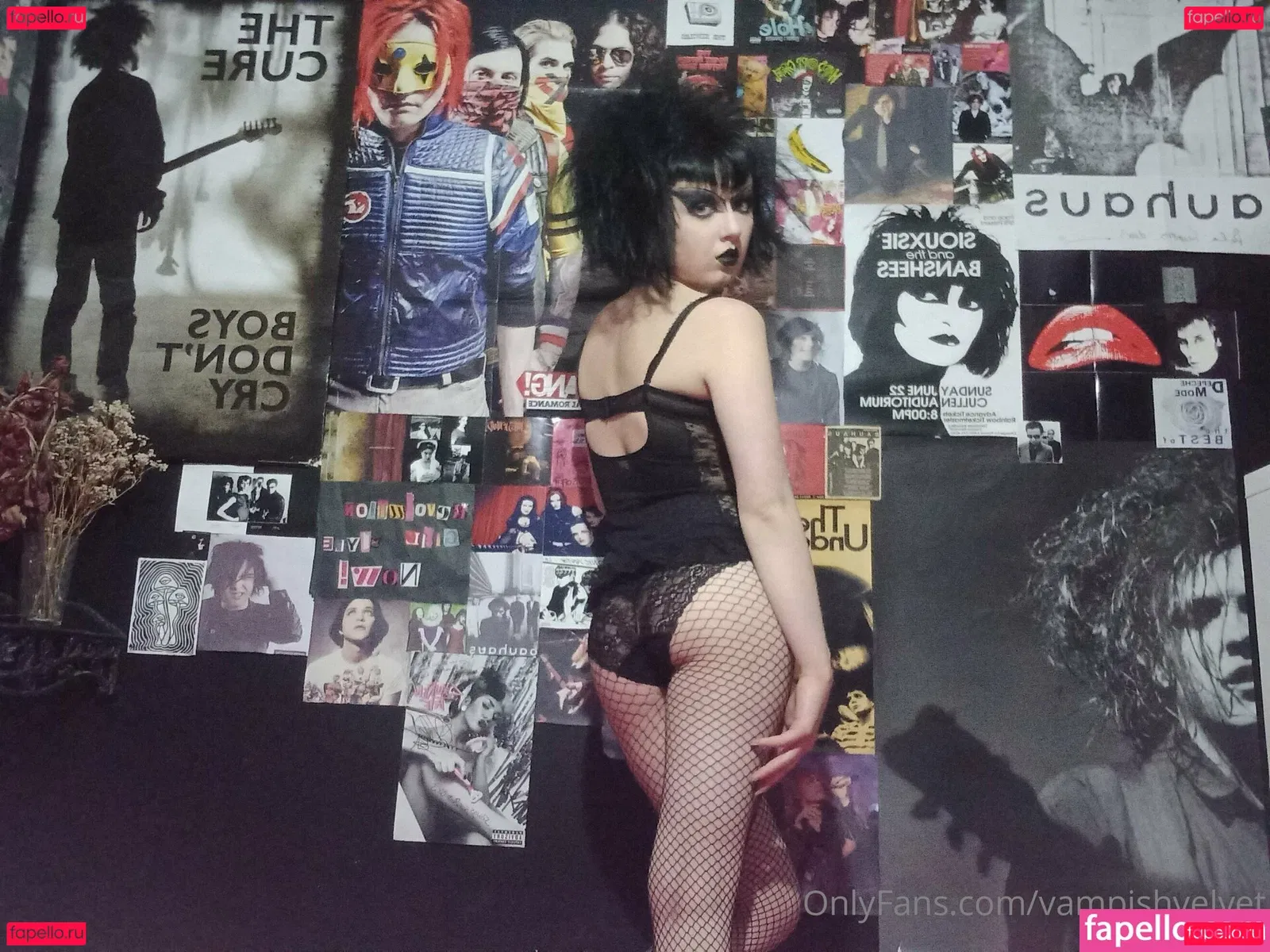 vampishvelvet Onlyfans Photo Gallery 