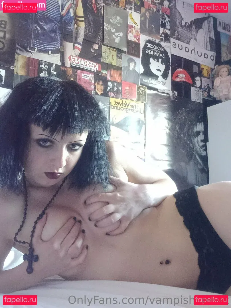 vampishvelvet Onlyfans Photo Gallery 