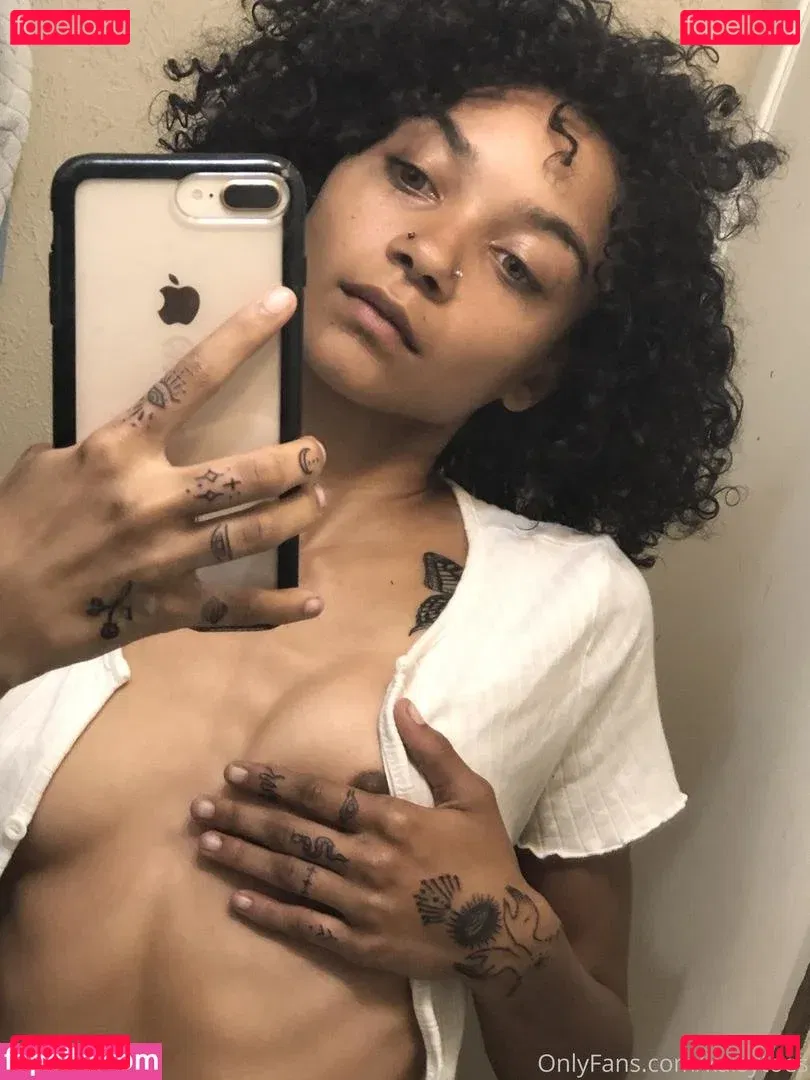 kaisytoes Onlyfans Photo Gallery 