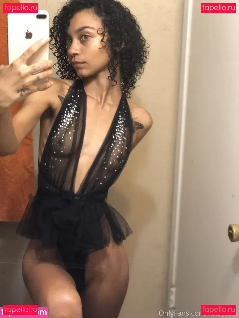 kaisytoes Onlyfans Photo Gallery 