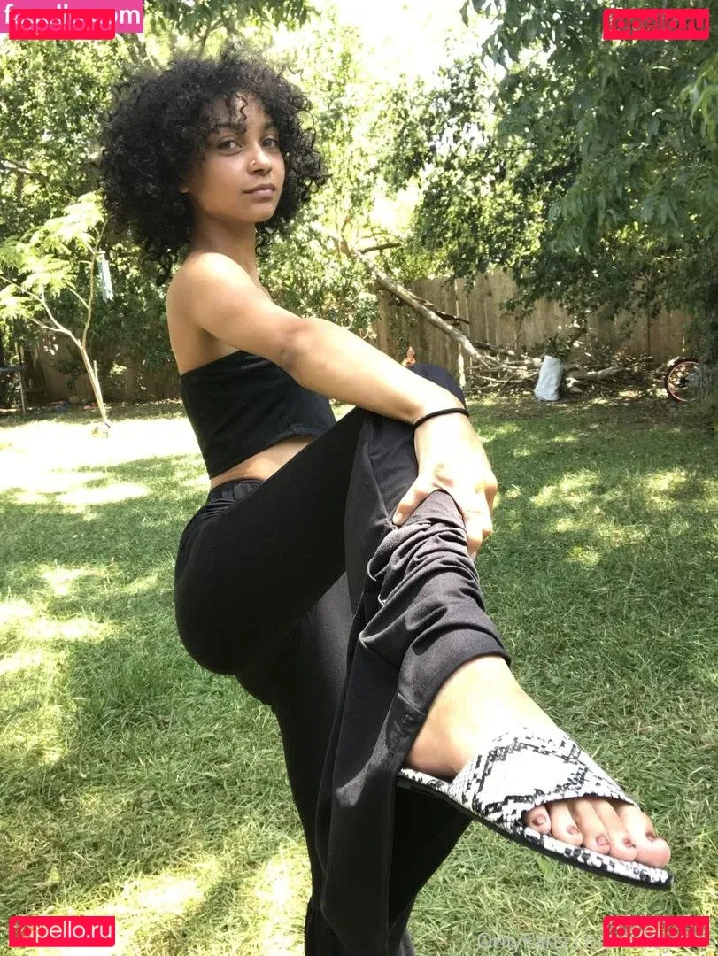 kaisytoes Onlyfans Photo Gallery 