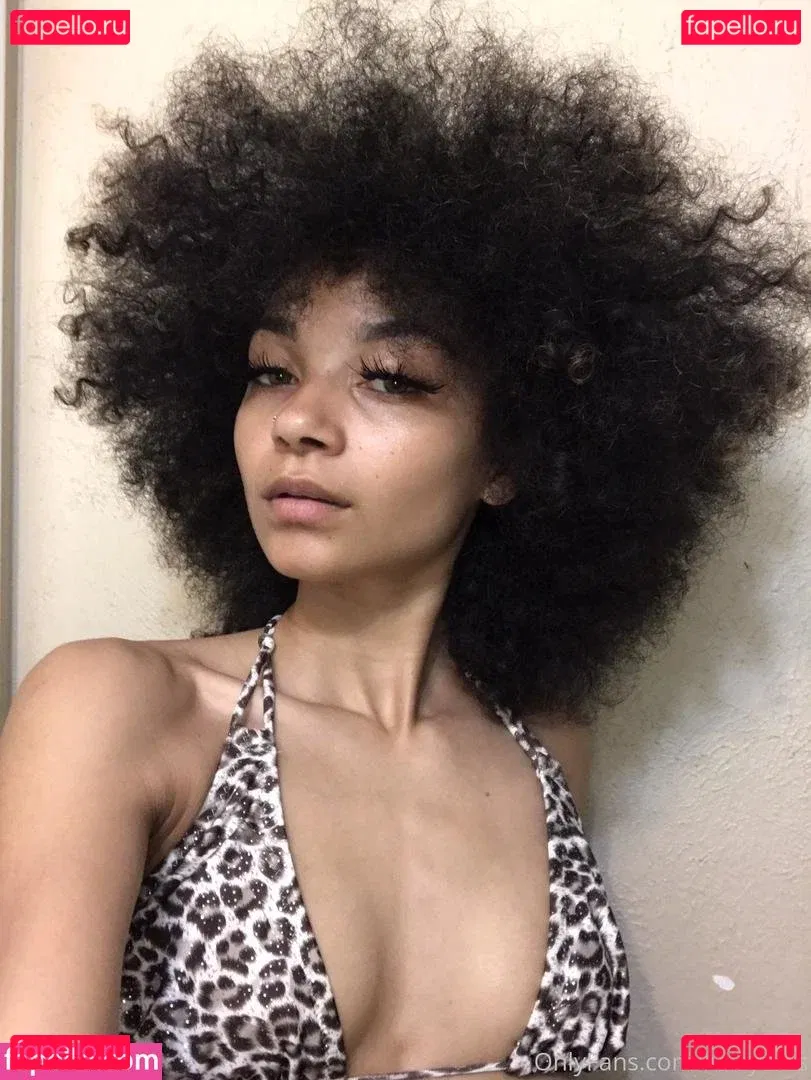 kaisytoes Onlyfans Photo Gallery 