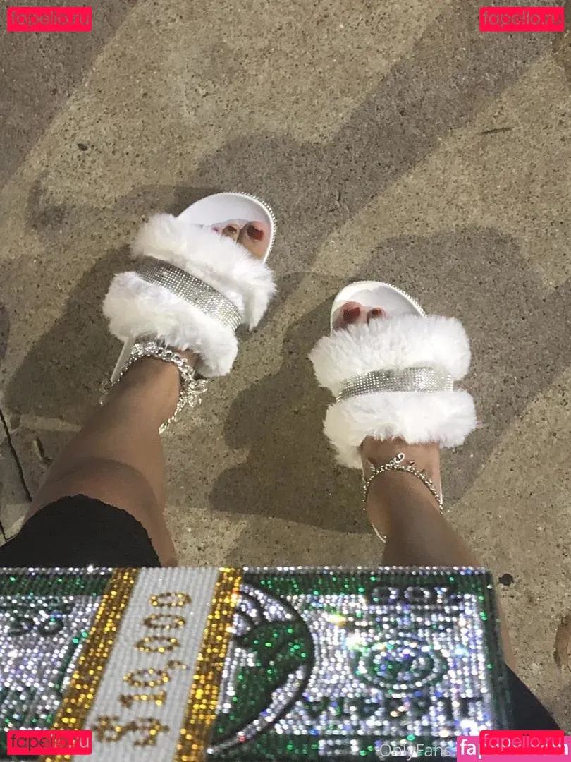 kaisytoes Onlyfans Photo Gallery 