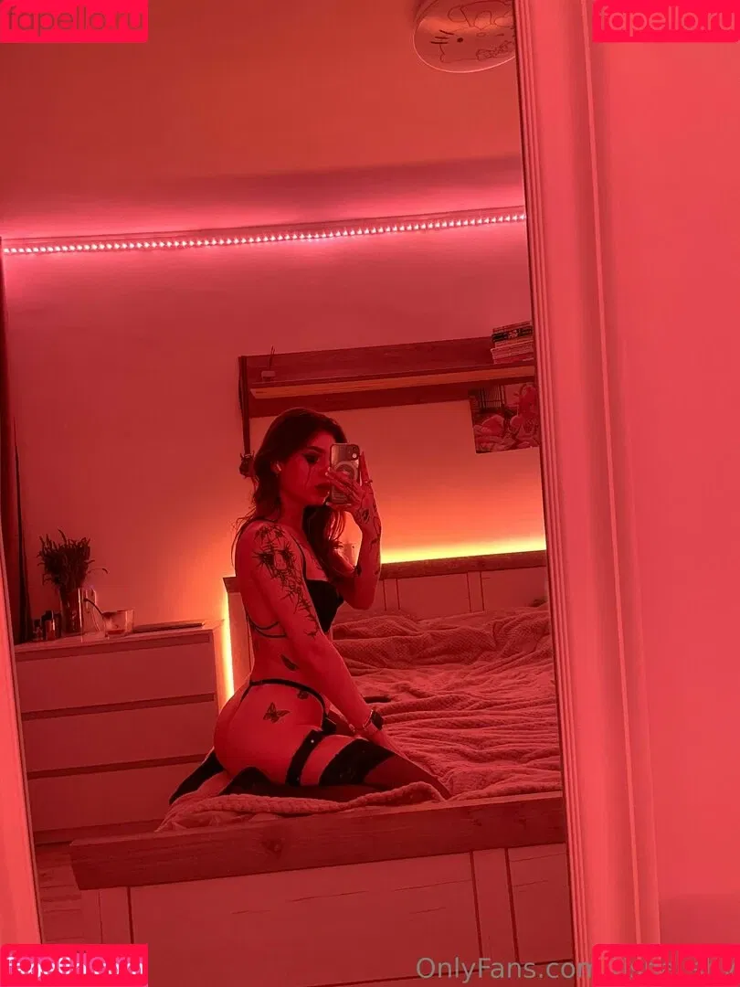 tisha_shy Onlyfans Photo Gallery 
