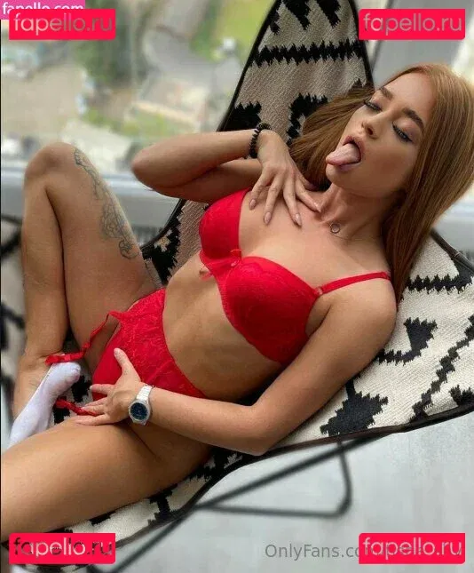 tisha_shy Onlyfans Photo Gallery 