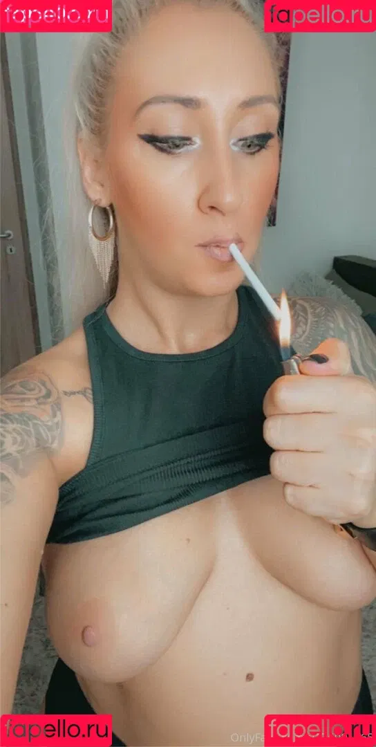 anksunamoon Onlyfans Photo Gallery 