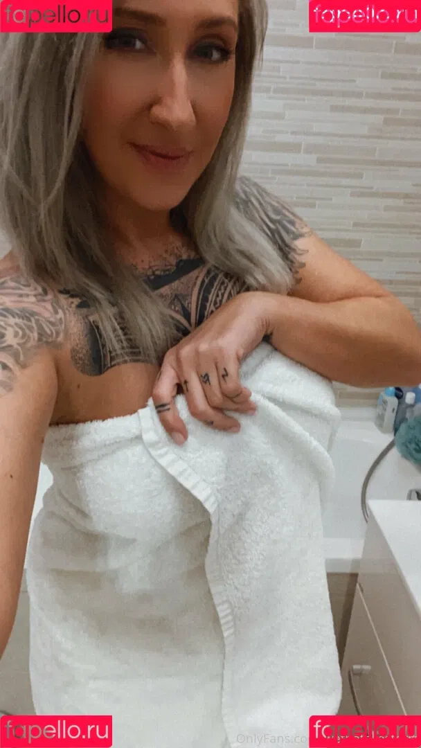 anksunamoon Onlyfans Photo Gallery 