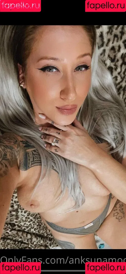 anksunamoon Onlyfans Photo Gallery 